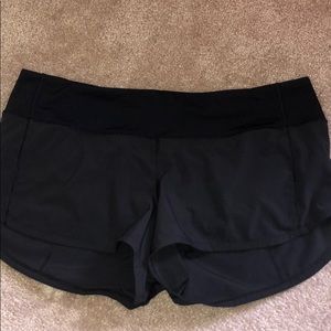 Never worn black lulu shorts